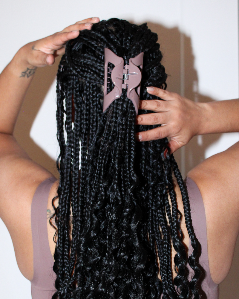 Cozy Clip x onewith Flexible Claw Clip